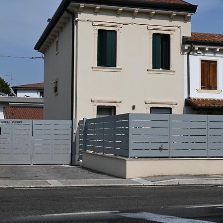 Garofoli Apartments San Giovanni Lupatoto Extérieur photo
