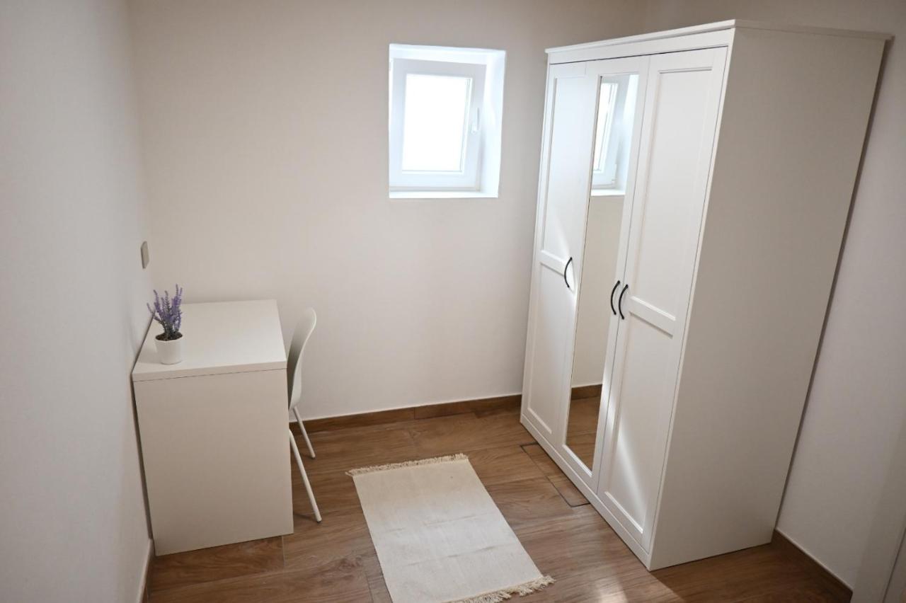 Garofoli Apartments San Giovanni Lupatoto Extérieur photo