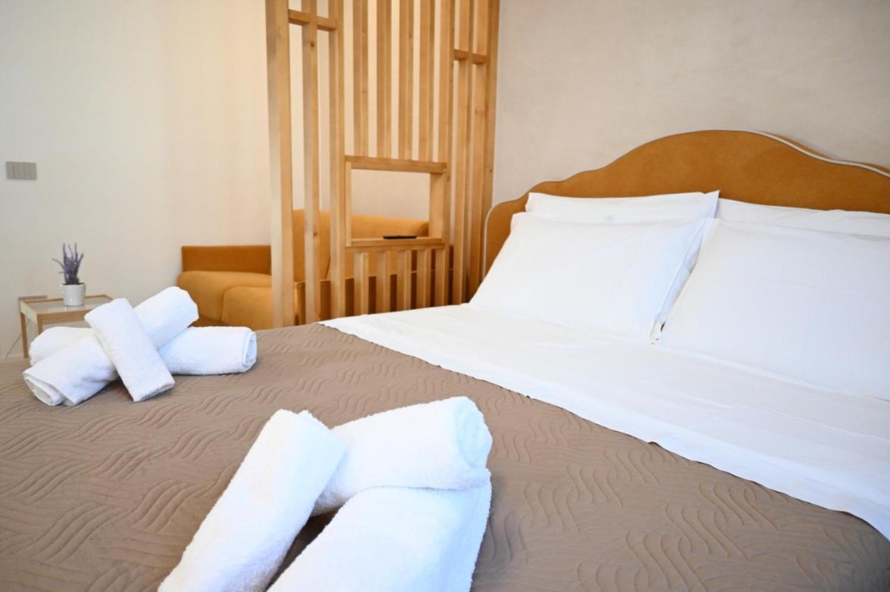 Garofoli Apartments San Giovanni Lupatoto Extérieur photo